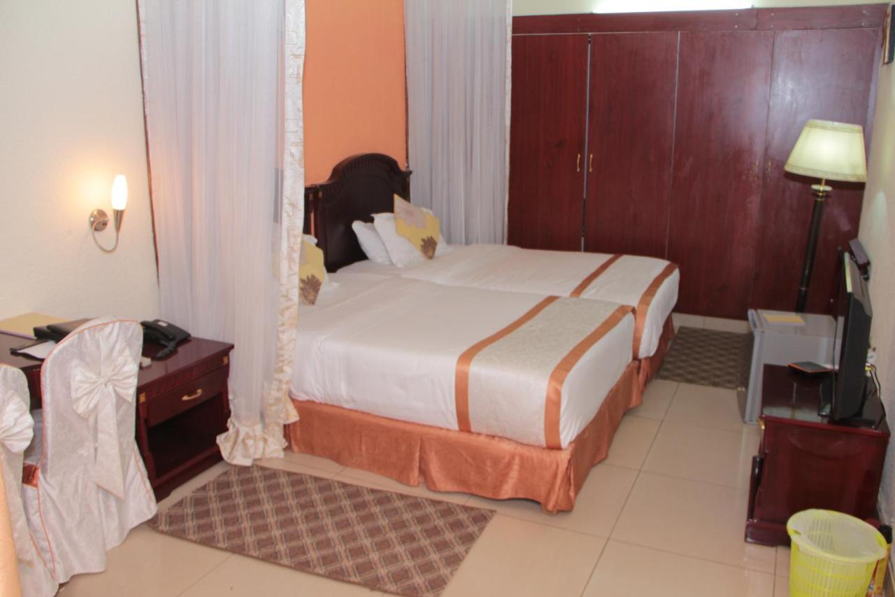 Dolce Vita Resort Hotel Bujumbura Dış mekan fotoğraf