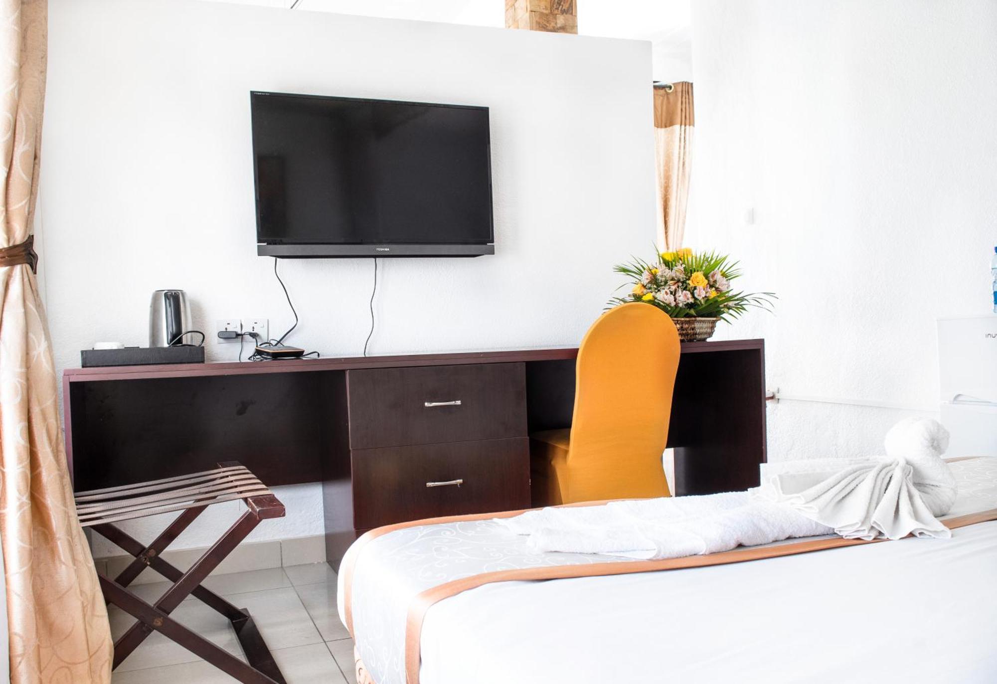 Dolce Vita Resort Hotel Bujumbura Dış mekan fotoğraf