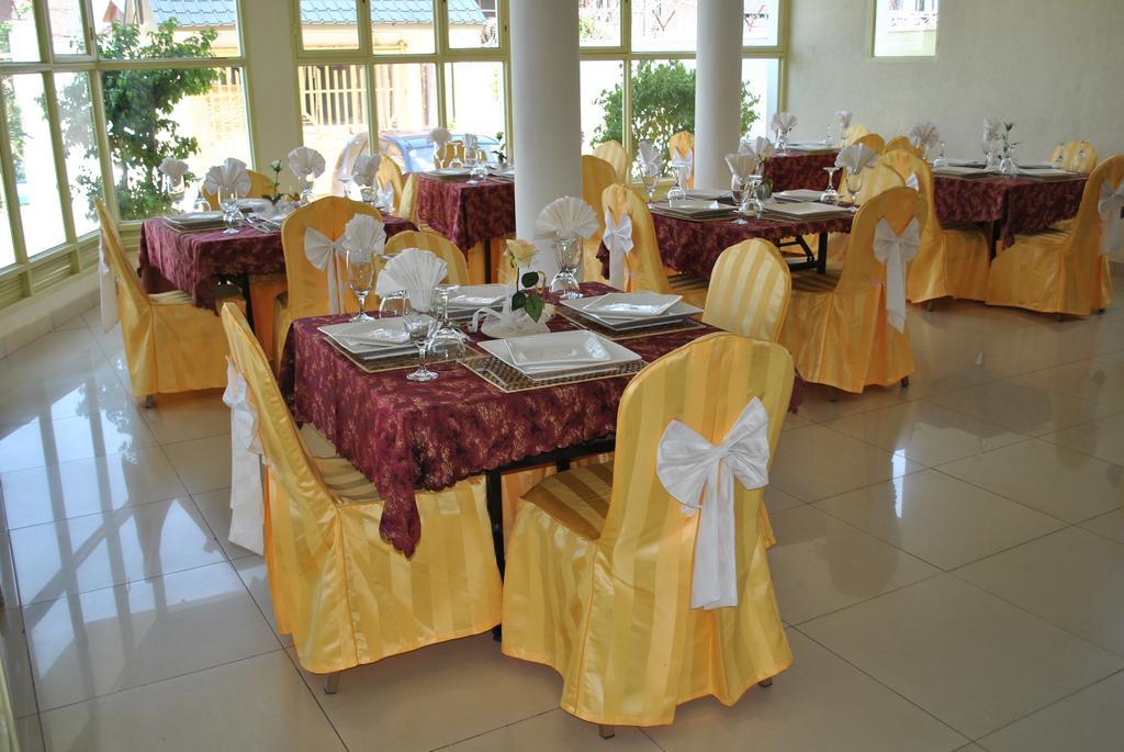 Dolce Vita Resort Hotel Bujumbura Dış mekan fotoğraf